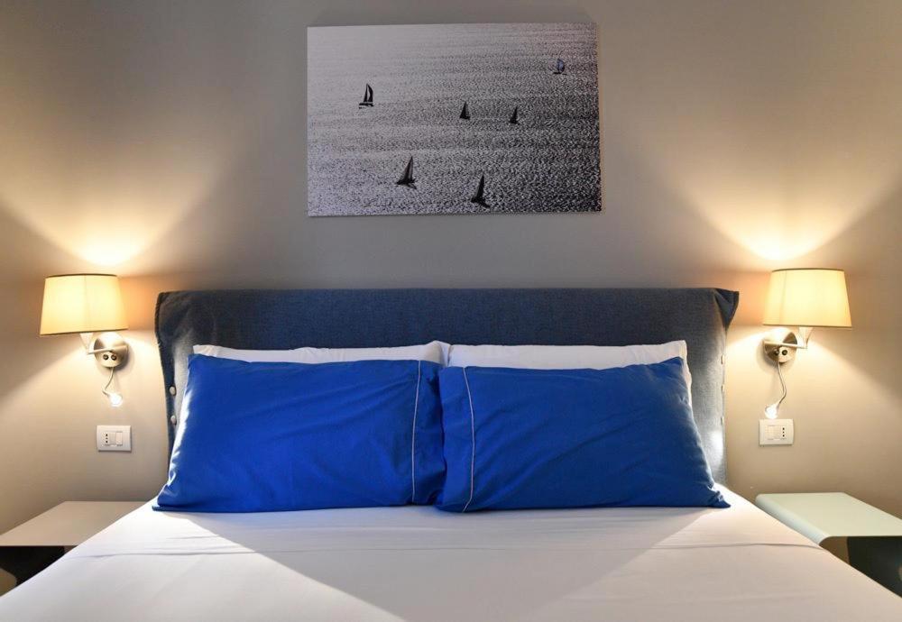 Il Picchio Di Chiaia Hotell Napoli Eksteriør bilde